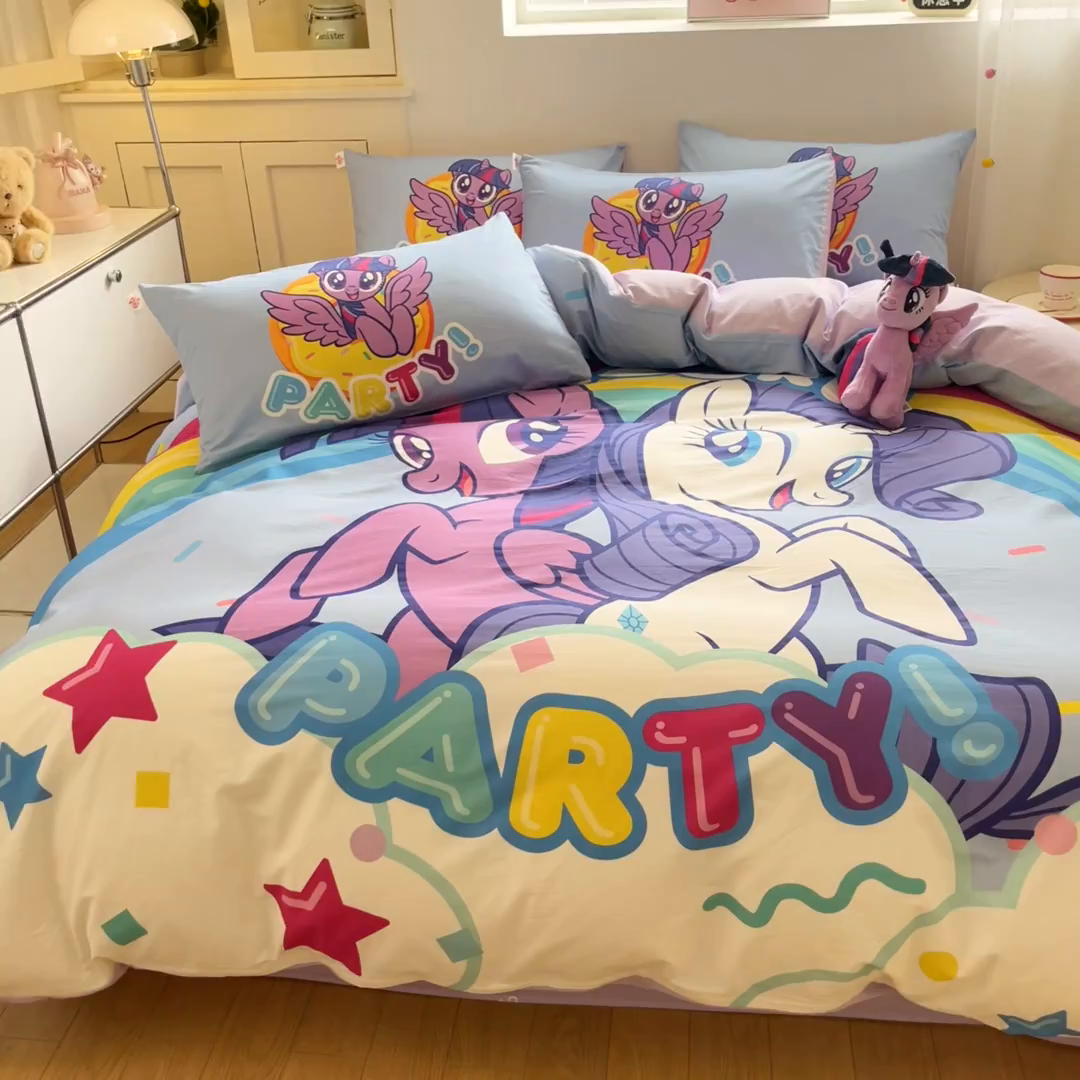 91家纺网 家纺一手货源 找家纺 金爱家 2025新款纯棉大版数码印花系列四件套-小马宝莉 纯棉大版-派对时刻