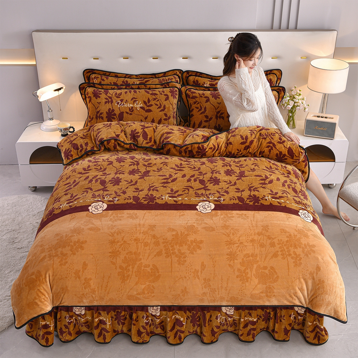 91家纺网 家纺一手货源 找家纺 赛丽雅 2025新款牛奶绒床裙四件套8-9斤法莱绒直播爆款日产2万套 晚棠