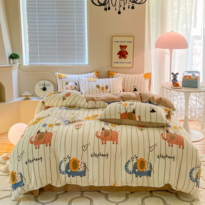 91家纺网 家纺一手货源 找家纺 斯卡诺家纺 2025小清新加厚高克重牛奶绒四件套网红直播爆款 气球小象