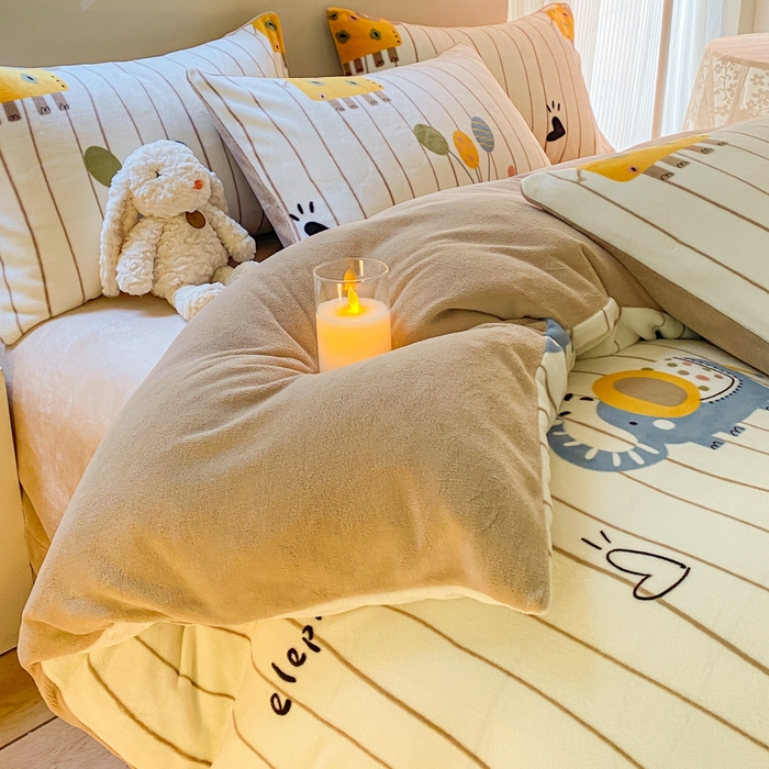 91家纺网 家纺一手货源 找家纺 斯卡诺家纺 2025小清新加厚高克重牛奶绒四件套网红直播爆款 气球小象