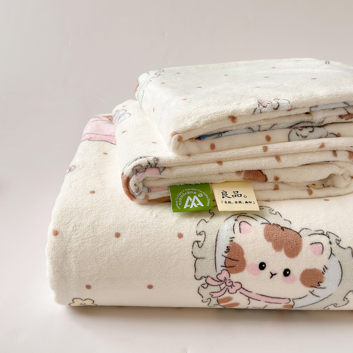 91家纺网 家纺一手货源 找家纺 丽美人家纺 2025新款小版印花牛奶绒床单单床单床单单件 奶萌小猫