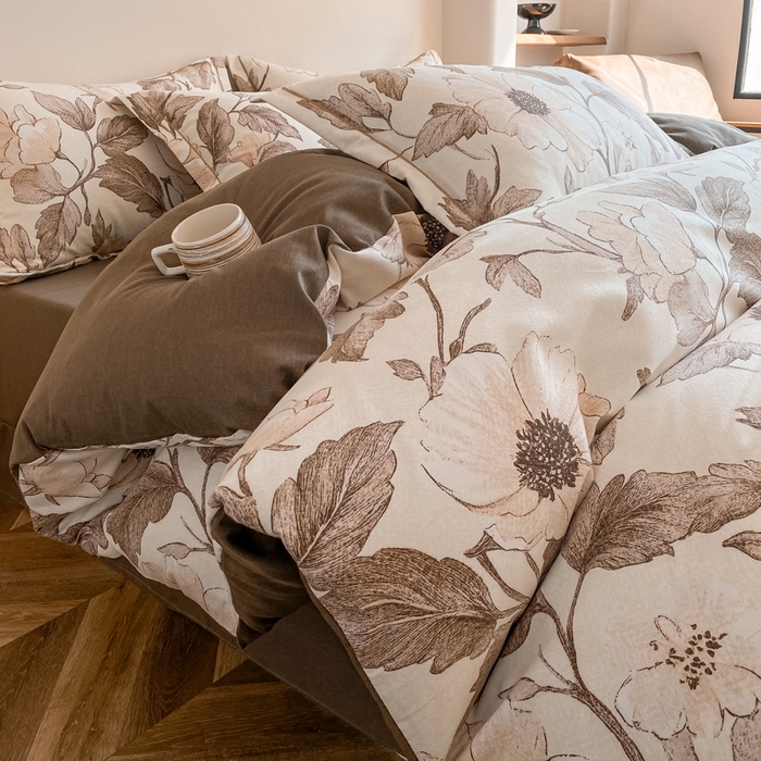 91家纺网 家纺一手货源 找家纺 大吉 2025新款加厚活性喷气磨毛棉四件套被套床单床笠学生单人三件套 烟雨江南-咖