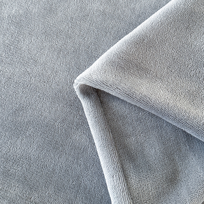 91家纺网 家纺一手货源 找家纺 富缦庭 2025新款牛奶绒绣花四件套 遇见-灰色