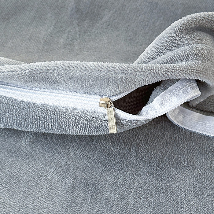 91家纺网 家纺一手货源 找家纺 富缦庭 2025新款牛奶绒绣花四件套 遇见-灰色