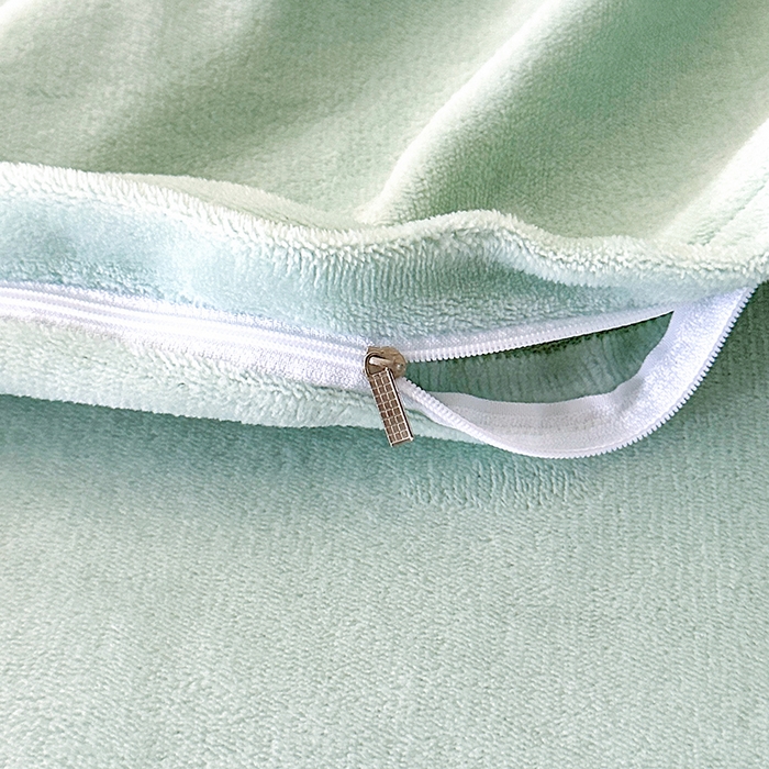 91家纺网 家纺一手货源 找家纺 富缦庭 2025新款牛奶绒绣花四件套 遇见-绿色