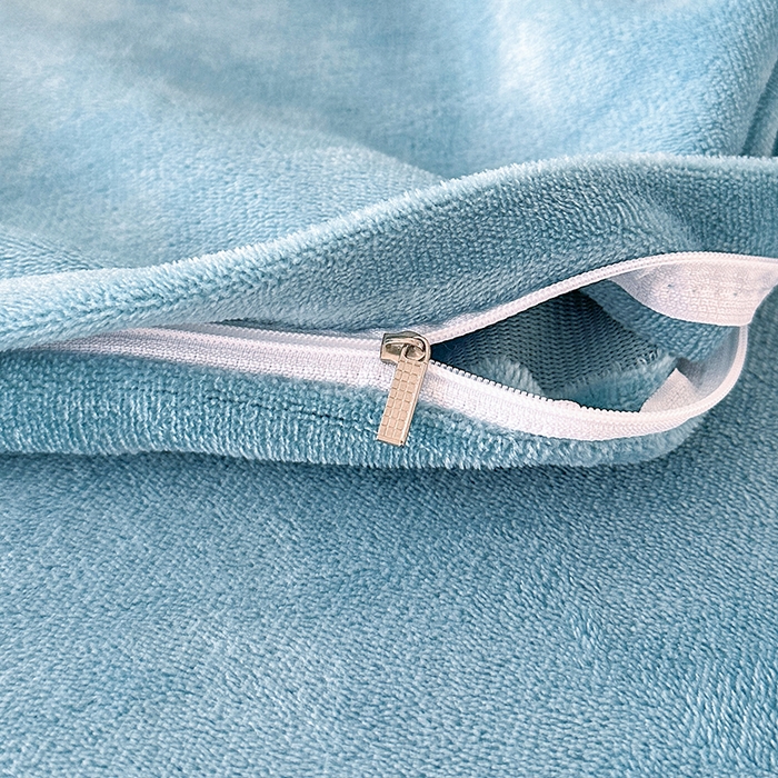 91家纺网 家纺一手货源 找家纺 富缦庭 2025新款牛奶绒绣花四件套 遇见-深蓝色