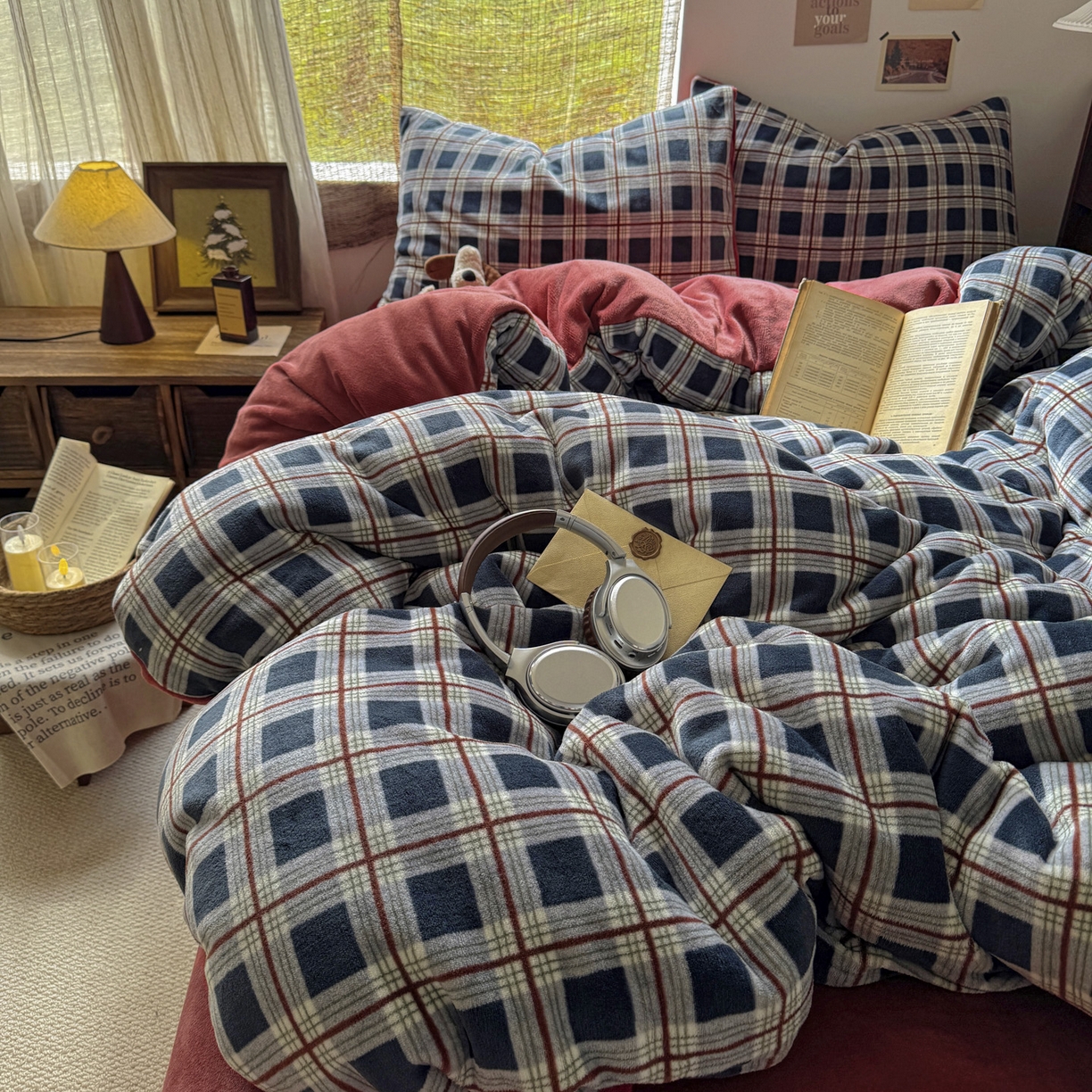 91家纺网 家纺一手货源 找家纺 耀达家居 2025新款高克重复古格子牛奶绒四件套（提供买家秀） 复古格纹-藏青