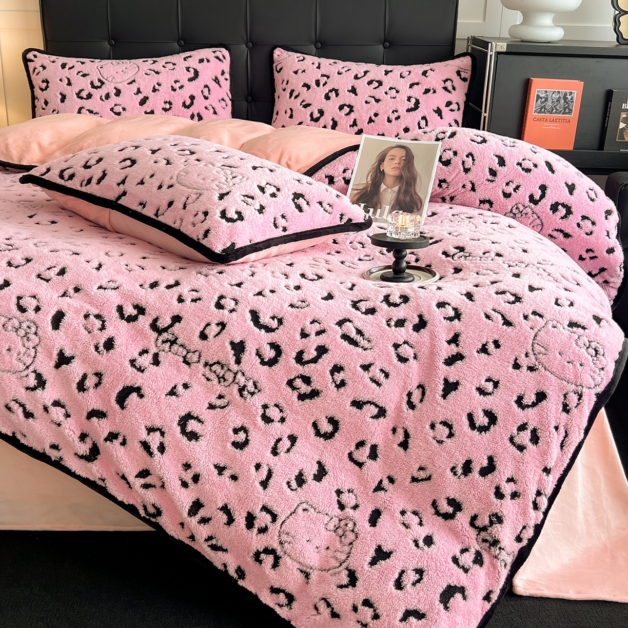 91家纺网 家纺一手货源 找家纺 安哆啦家纺 2025新款舒棉绒阳离子提花牛奶绒四件套 提花-KT粉