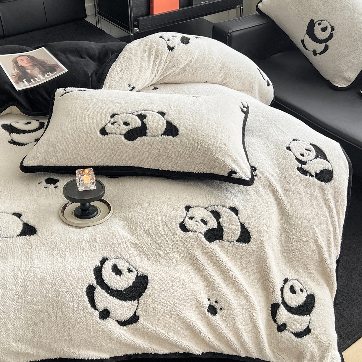 91家纺网 家纺一手货源 找家纺 安哆啦家纺 2025新款舒棉绒阳离子提花牛奶绒四件套 提花-熊猫