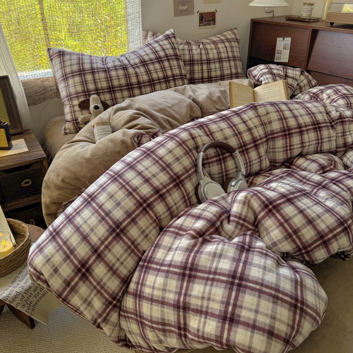 91家纺网 家纺一手货源 找家纺 耀达家居 2025新款高克重复古格子牛奶绒四件套（提供买家秀） 复古格纹-茶棕