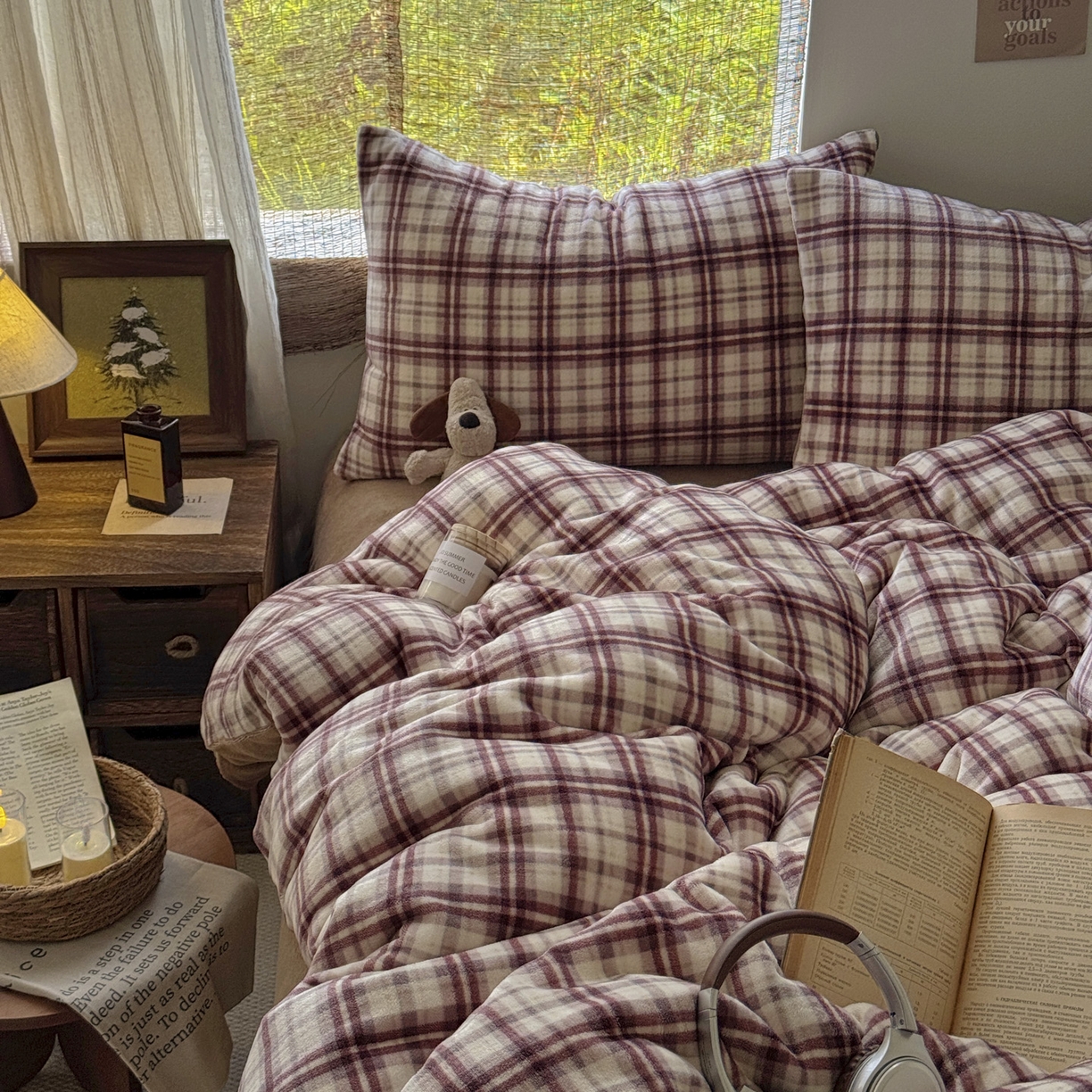 91家纺网 家纺一手货源 找家纺 耀达家居 2025新款高克重复古格子牛奶绒四件套（提供买家秀） 复古格纹-茶棕