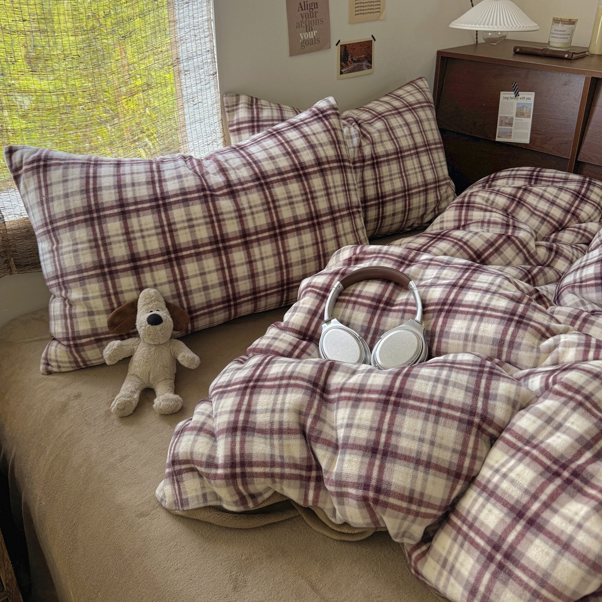 91家纺网 家纺一手货源 找家纺 耀达家居 2025新款高克重复古格子牛奶绒四件套（提供买家秀） 复古格纹-茶棕