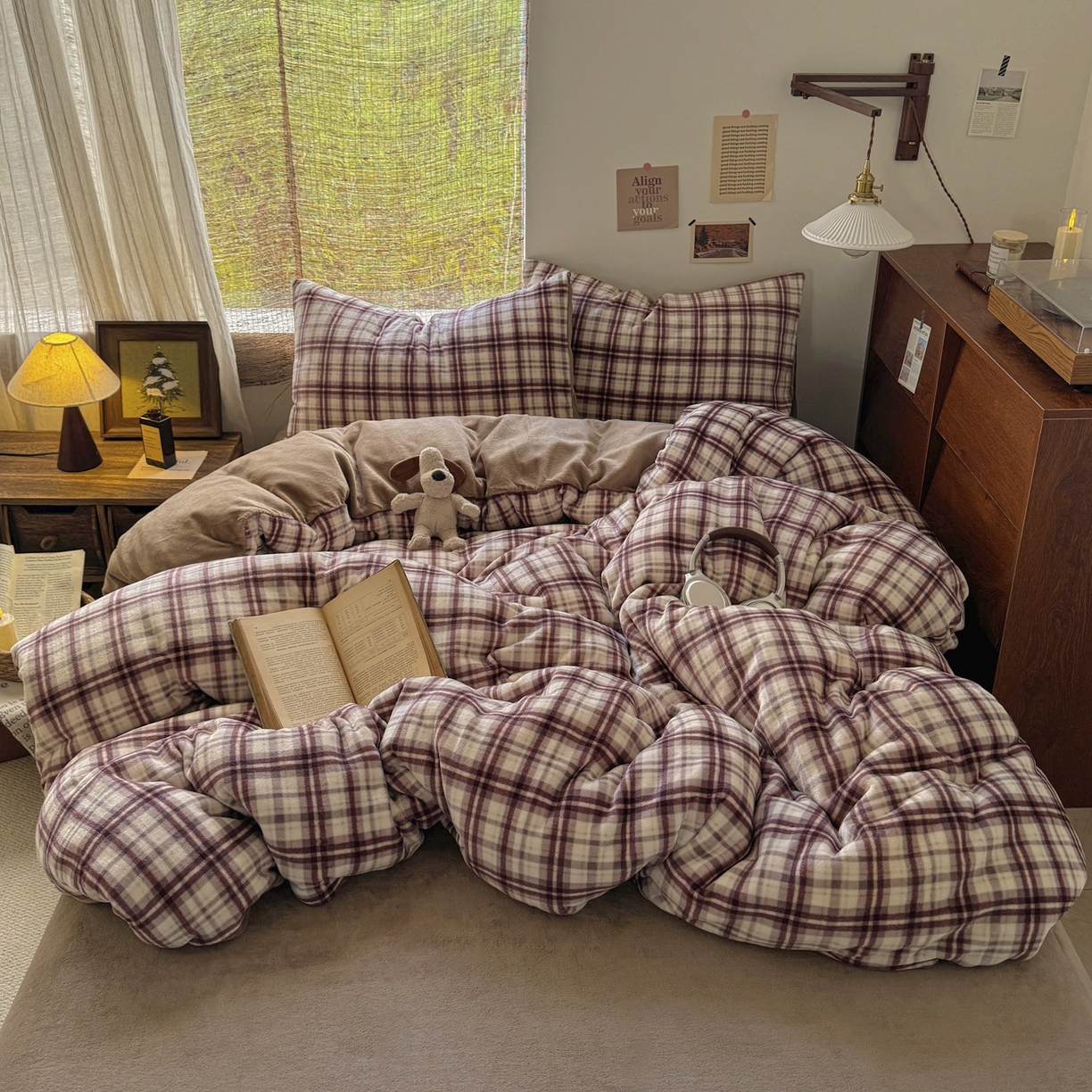 91家纺网 家纺一手货源 找家纺 耀达家居 2025新款高克重复古格子牛奶绒四件套（提供买家秀） 复古格纹-茶棕