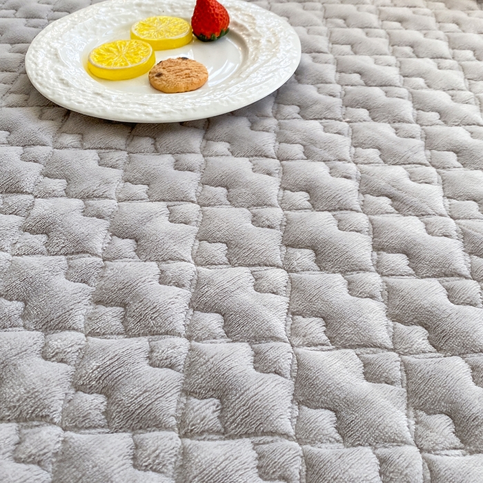 91家纺网 家纺一手货源 找家纺 乐嘉盈 2025年新款纯色刺绣牛奶绒四件套-玫瑰缘 玫瑰缘-灰