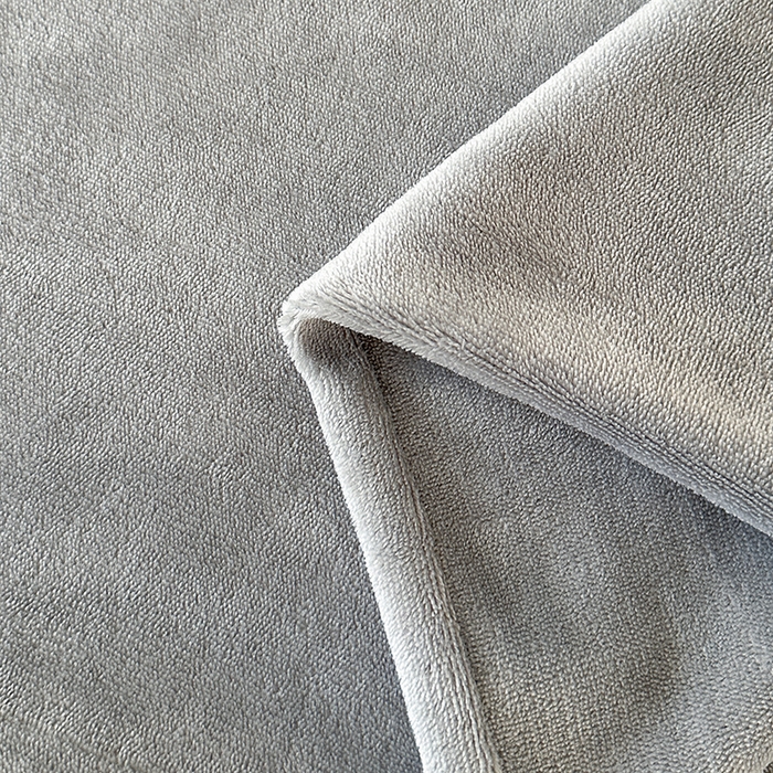 91家纺网 家纺一手货源 找家纺 富缦庭 2025新款牛奶绒绣花四件套 红粉佳人-灰色