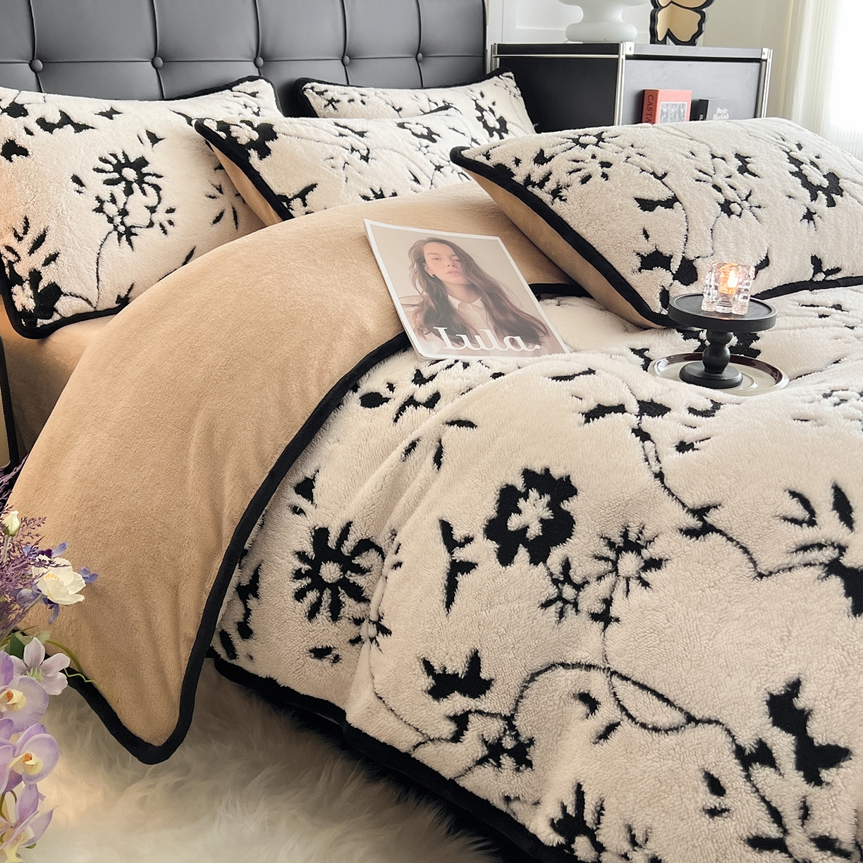 91家纺网 家纺一手货源 找家纺 安哆啦家纺 2025新款舒棉绒阳离子提花牛奶绒四件套 提花-生如夏花白