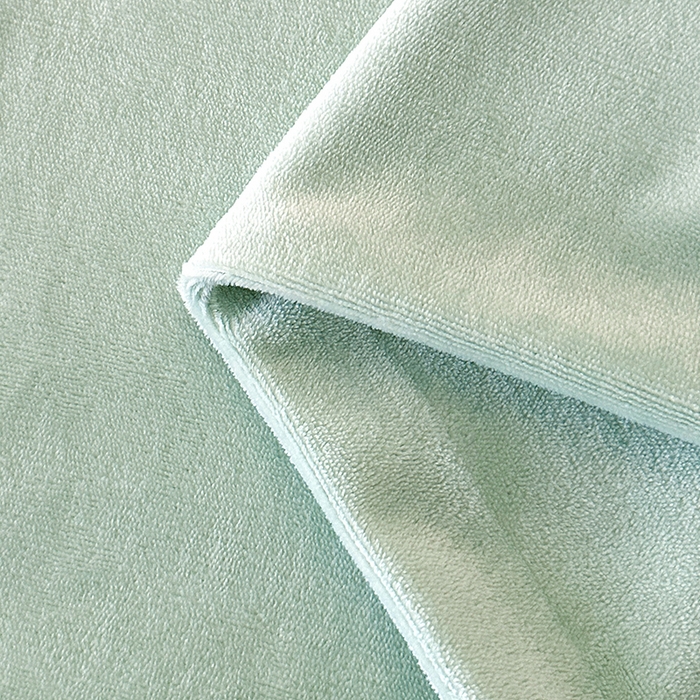 91家纺网 家纺一手货源 找家纺 富缦庭 2025新款牛奶绒绣花四件套 红粉佳人-绿色