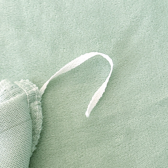 91家纺网 家纺一手货源 找家纺 富缦庭 2025新款牛奶绒绣花四件套 红粉佳人-绿色