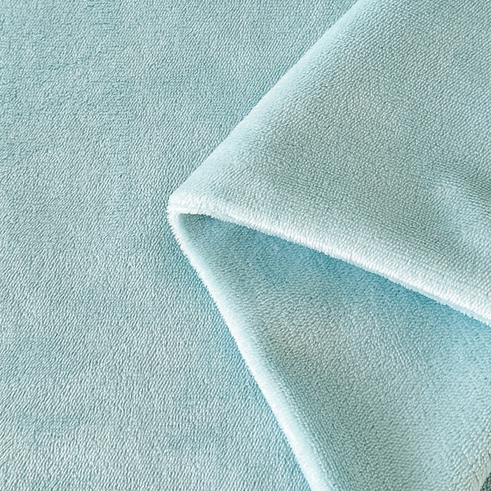 91家纺网 家纺一手货源 找家纺 富缦庭 2025新款牛奶绒绣花四件套 红粉佳人-天蓝色