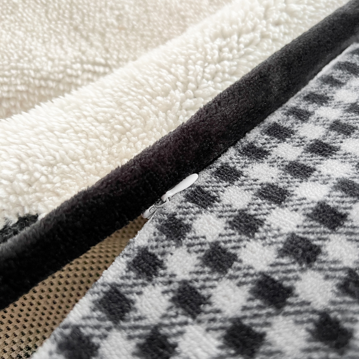 91家纺网 家纺一手货源 找家纺 安哆啦家纺 2025新款舒棉绒阳离子提花牛奶绒四件套 提花-蝴蝶结