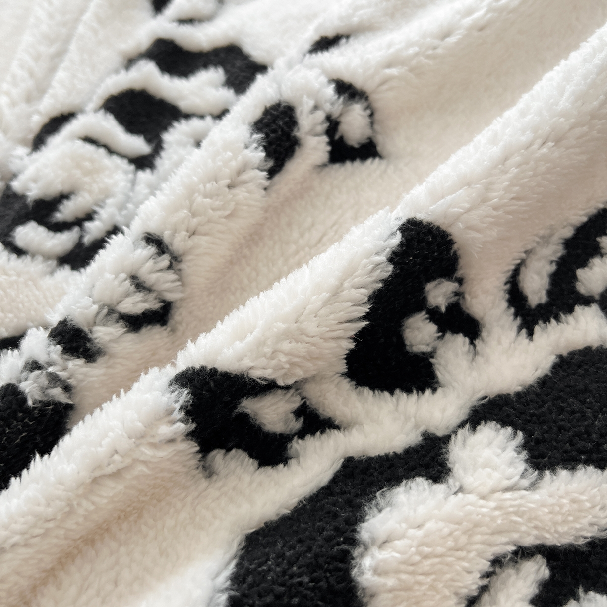 91家纺网 家纺一手货源 找家纺 （总）安哆啦家纺 2025新款舒棉绒阳离子提花牛奶绒四件套