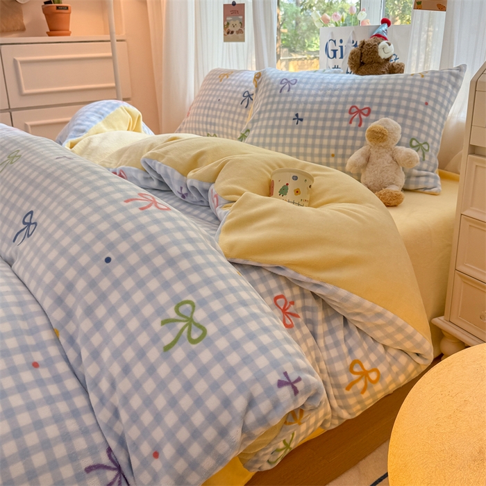 91家纺网 家纺一手货源 找家纺 艾特你 2025新款全工艺200克牛奶绒四件套 彩色物语蓝