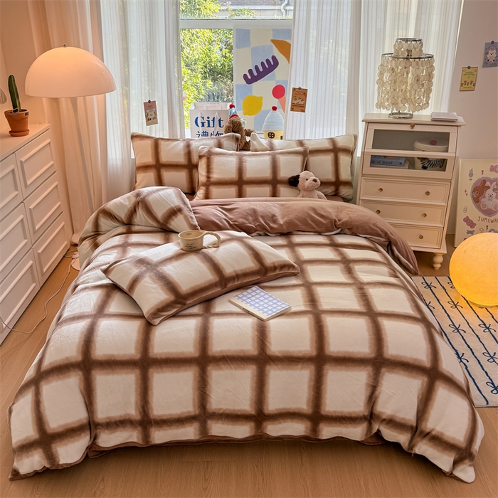 91家纺网 家纺一手货源 找家纺 艾特你 2025新款全工艺200克牛奶绒四件套 格林