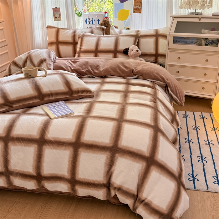 91家纺网 家纺一手货源 找家纺 艾特你 2025新款全工艺200克牛奶绒四件套 格林