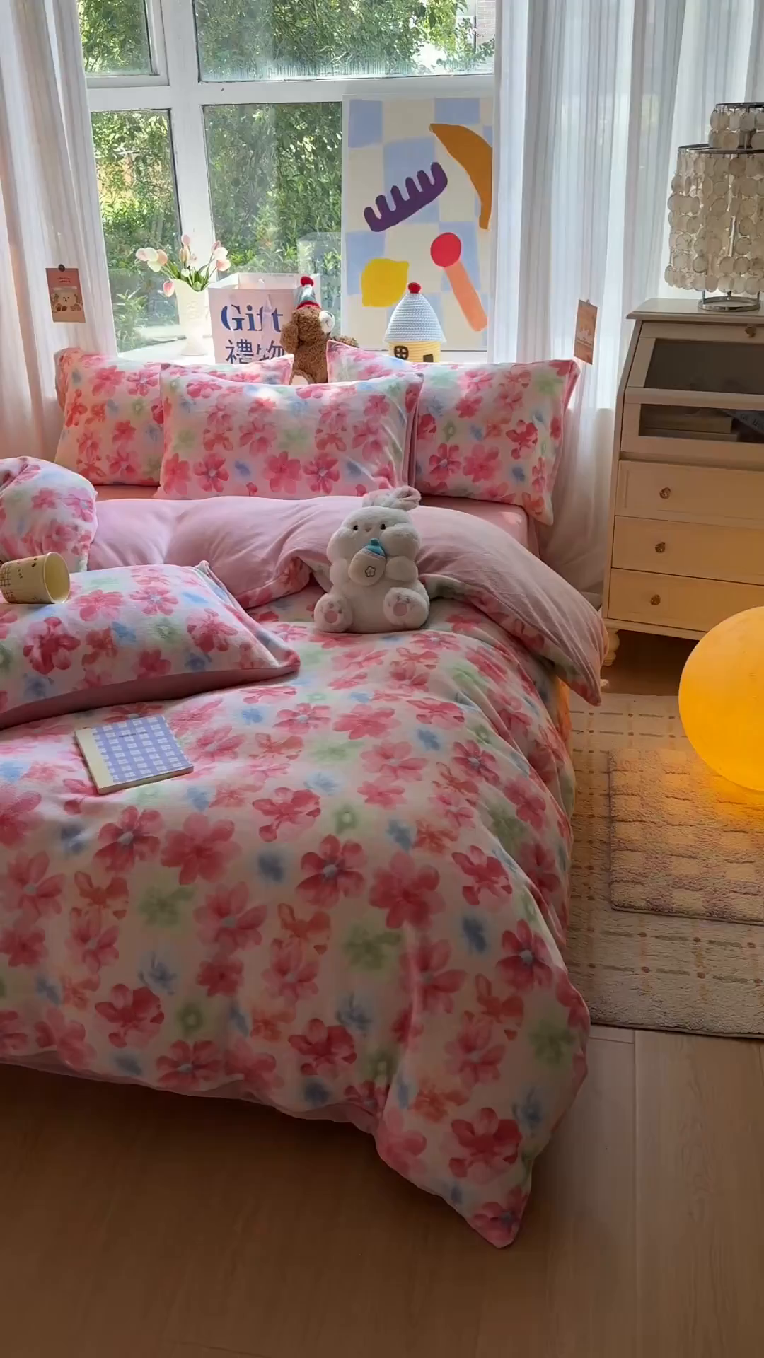 91家纺网 家纺一手货源 找家纺 艾特你 2025新款全工艺200克牛奶绒四件套 花海