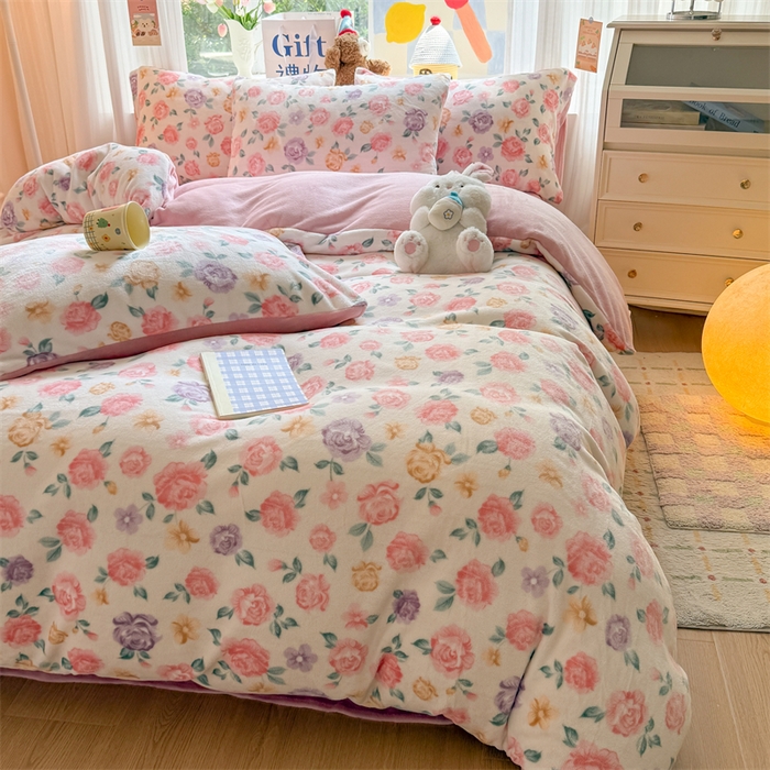 91家纺网 家纺一手货源 找家纺 艾特你 2025新款全工艺200克牛奶绒四件套 花镜