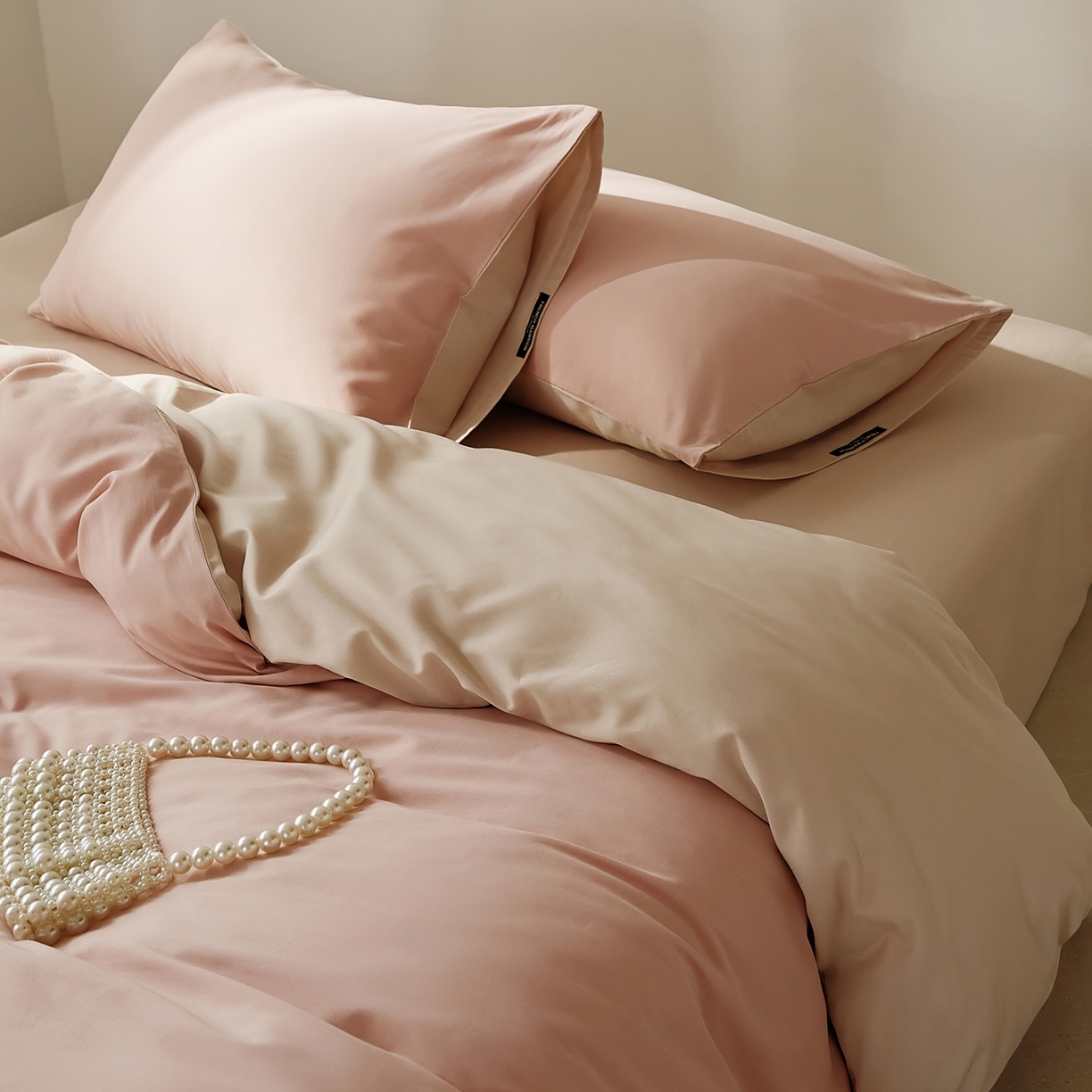 91家纺网 家纺一手货源 找家纺 EH家居 2025新款100S长绒棉小宽边磨毛四件套--云栖系列 蜜桃乳酪