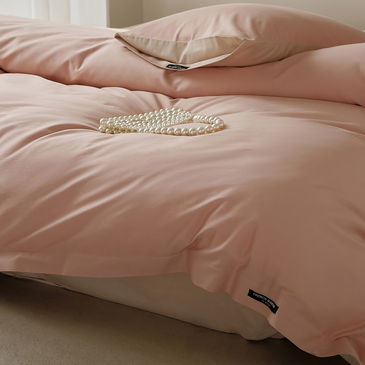 91家纺网 家纺一手货源 找家纺 EH家居 2025新款100S长绒棉小宽边磨毛四件套--云栖系列 蜜桃乳酪