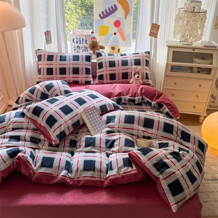 91家纺网 家纺一手货源 找家纺 艾特你 2025新款全工艺200克牛奶绒四件套 马德里