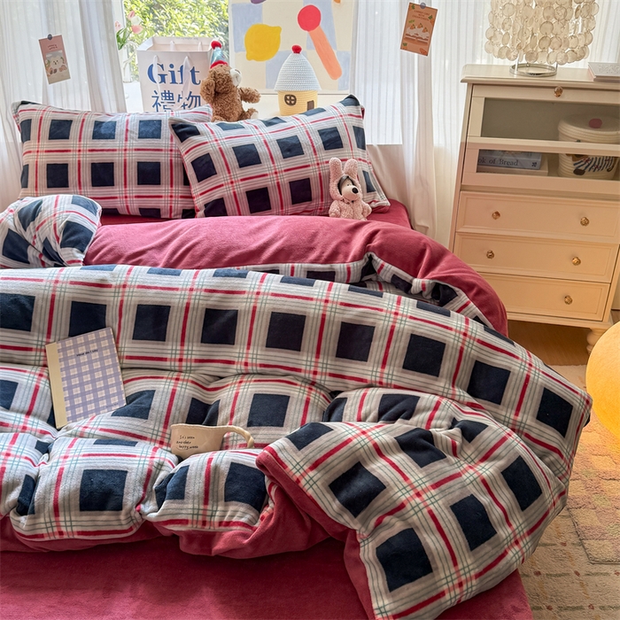 91家纺网 家纺一手货源 找家纺 艾特你 2025新款全工艺200克牛奶绒四件套 马德里