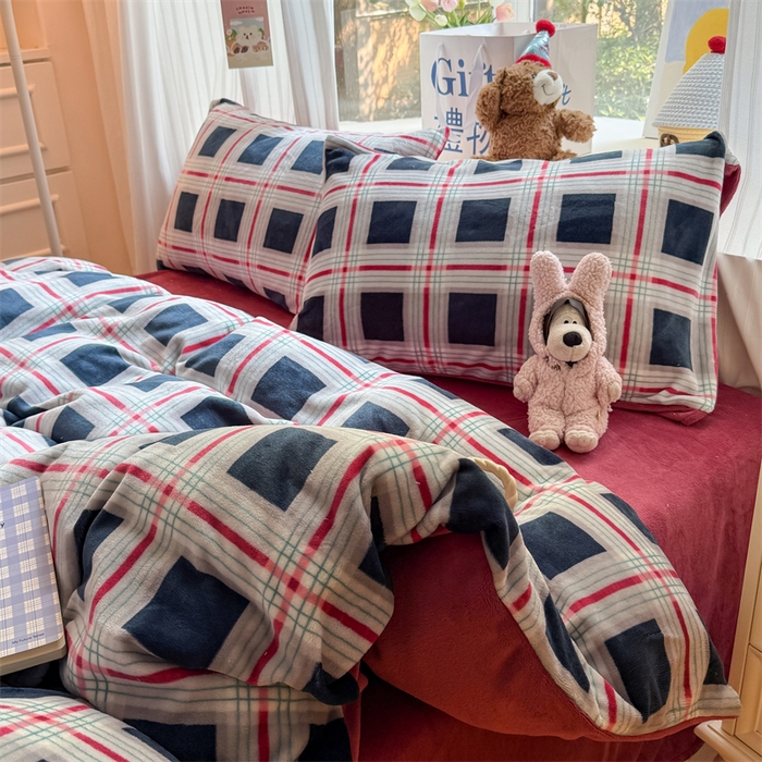 91家纺网 家纺一手货源 找家纺 艾特你 2025新款全工艺200克牛奶绒四件套 马德里