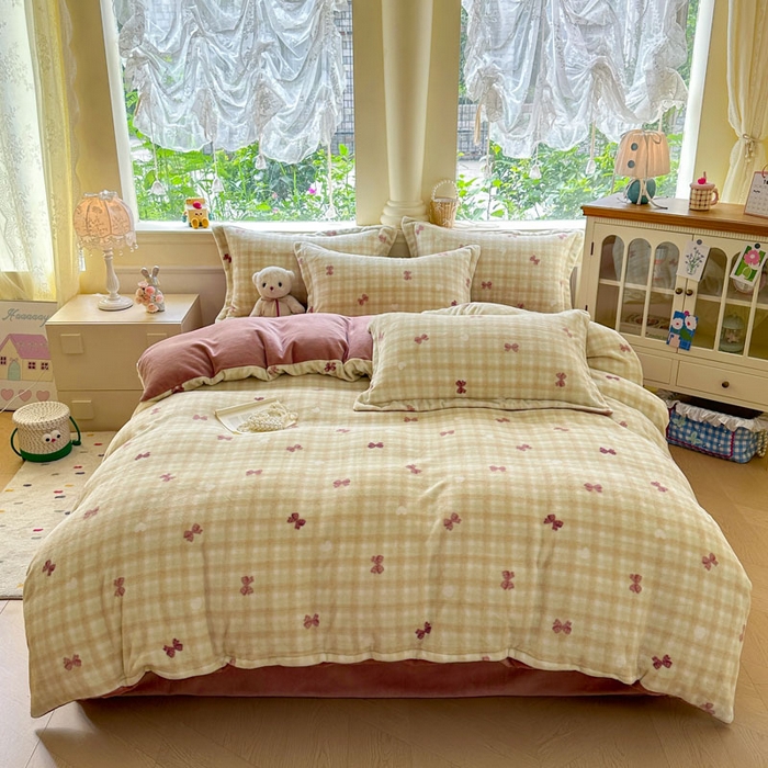 91家纺网 家纺一手货源 找家纺 （总）绵庭家纺 2025新款高克重牛奶绒印花四件套系列