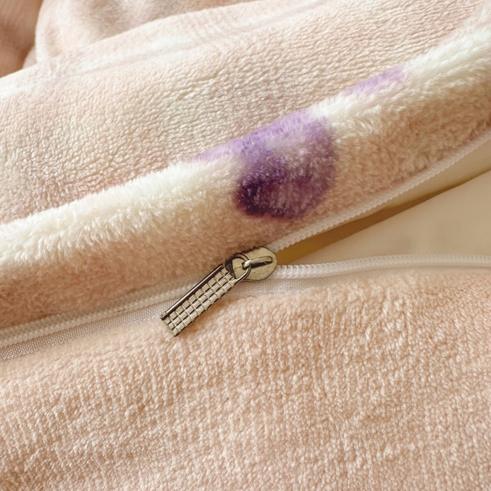 91家纺网 家纺一手货源 找家纺 绵庭家纺 2025新款高克重牛奶绒印花四件套系列 星梦蝶结-紫