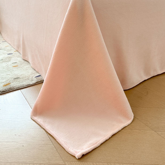 91家纺网 家纺一手货源 找家纺 绵庭家纺 2025新款高克重牛奶绒印花四件套系列 花韵玫瑰咖