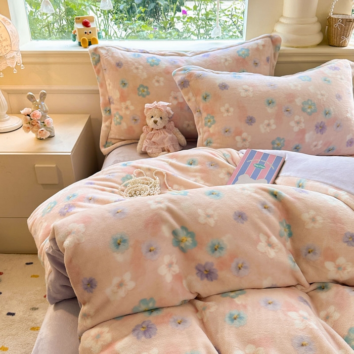 91家纺网 家纺一手货源 找家纺 绵庭家纺 2025新款高克重牛奶绒印花四件套系列 甜橘晴朗-玉