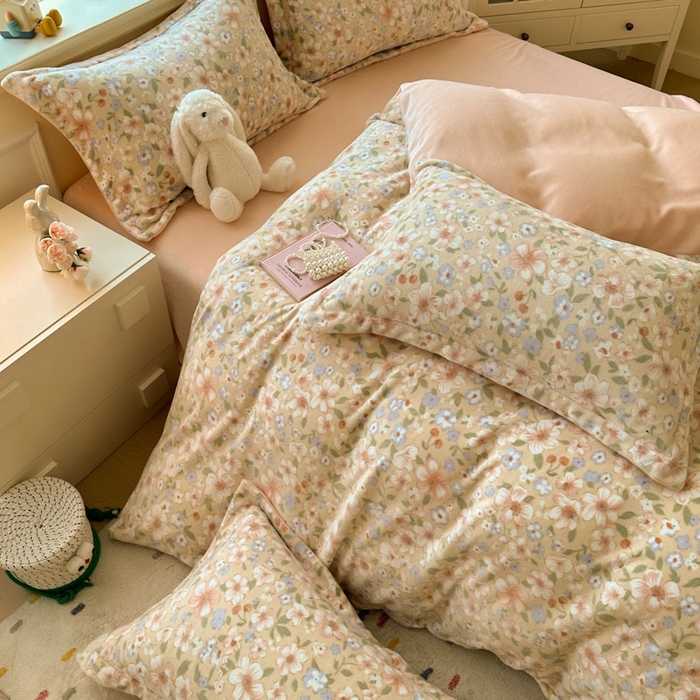 91家纺网 家纺一手货源 找家纺 绵庭家纺 2025新款高克重牛奶绒印花四件套系列 梦境花语