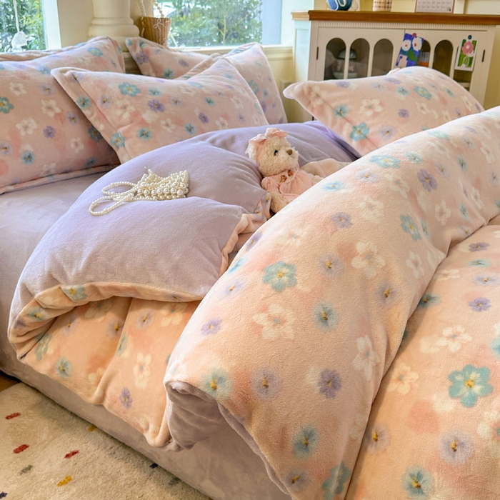 91家纺网 家纺一手货源 找家纺 绵庭家纺 2025新款高克重牛奶绒印花四件套系列 甜橘晴朗-玉