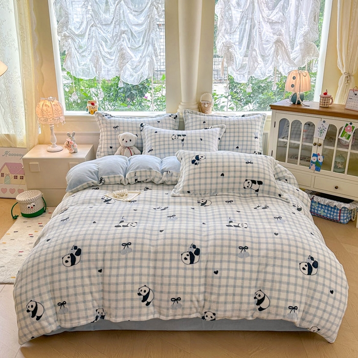 绵庭家纺 2025新款高克重牛奶绒印花四件套系列 奶熊嘟嘟