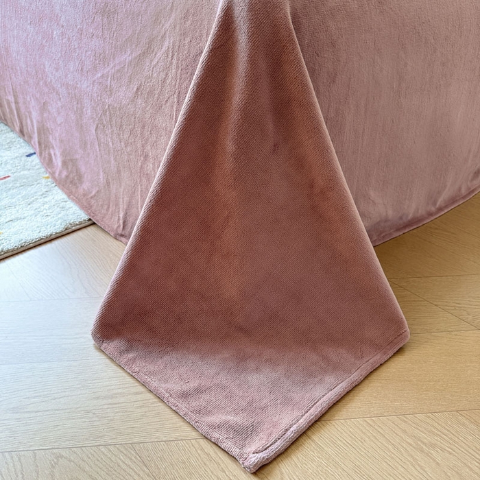 91家纺网 家纺一手货源 找家纺 绵庭家纺 2025新款高克重牛奶绒印花四件套系列 星梦蝶结-绿