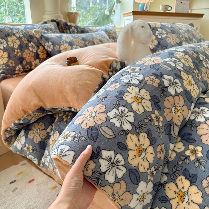 91家纺网 家纺一手货源 找家纺 （总）绵庭家纺 2025新款高克重牛奶绒印花四件套系列