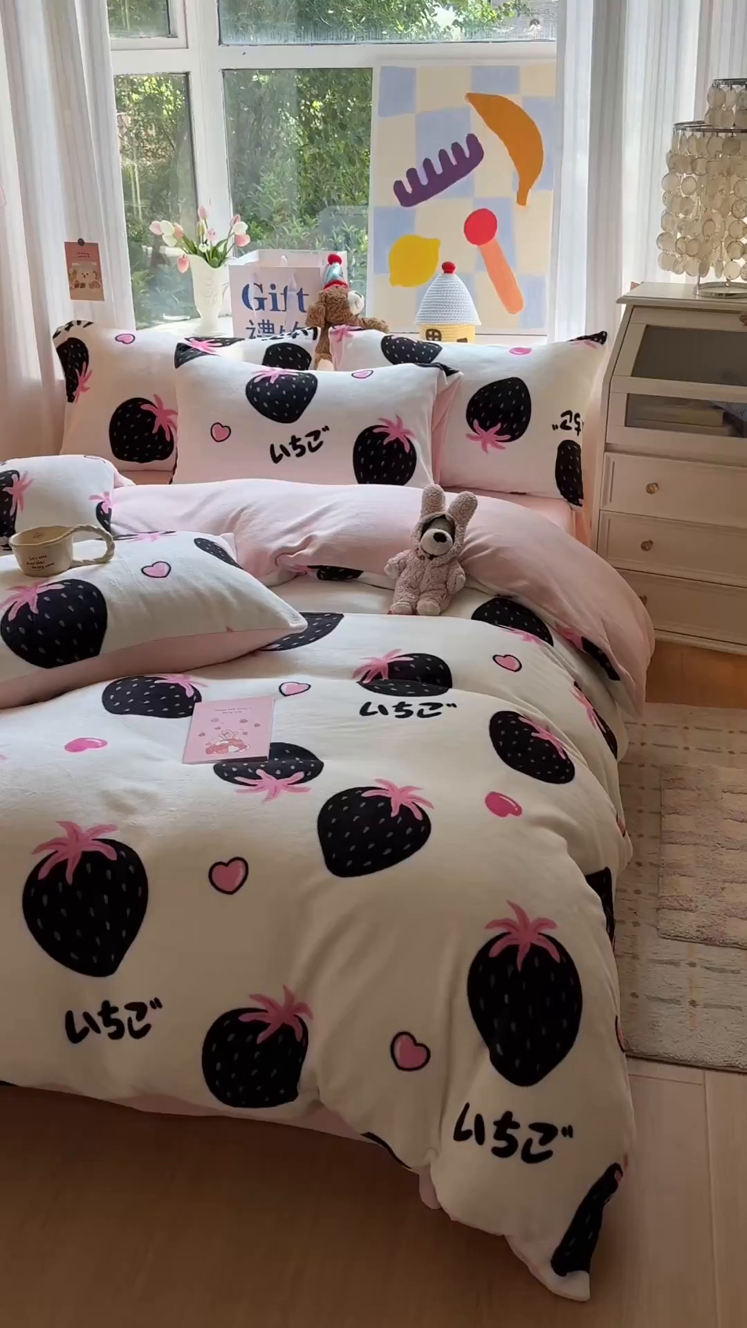 91家纺网 家纺一手货源 找家纺 艾特你 2025新款全工艺200克牛奶绒四件套 山野莓莓