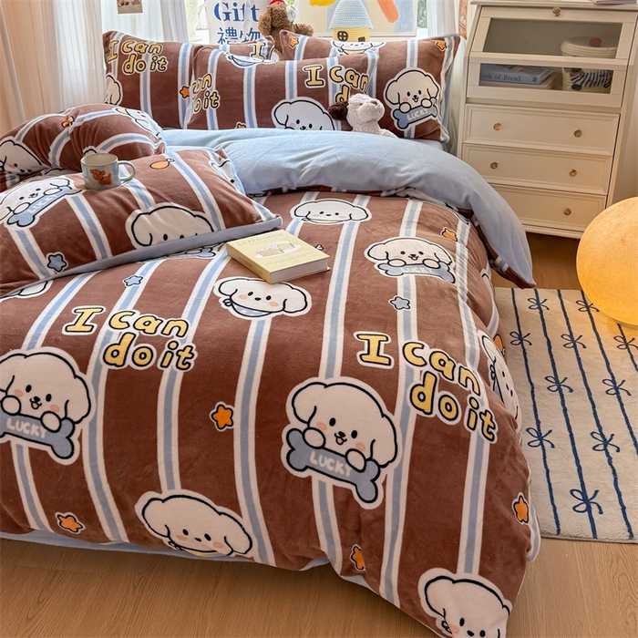 91家纺网 家纺一手货源 找家纺 艾特你 2025新款全工艺200克牛奶绒四件套 淘气狗