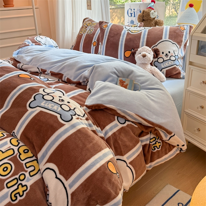 91家纺网 家纺一手货源 找家纺 艾特你 2025新款全工艺200克牛奶绒四件套 淘气狗