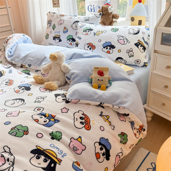 91家纺网 家纺一手货源 找家纺 艾特你 2025新款全工艺200克牛奶绒四件套 小新家族