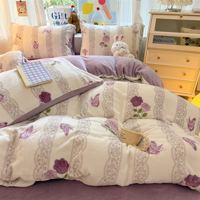 91家纺网 家纺一手货源 找家纺 艾特你 2025新款全工艺200克牛奶绒四件套 紫藤花语