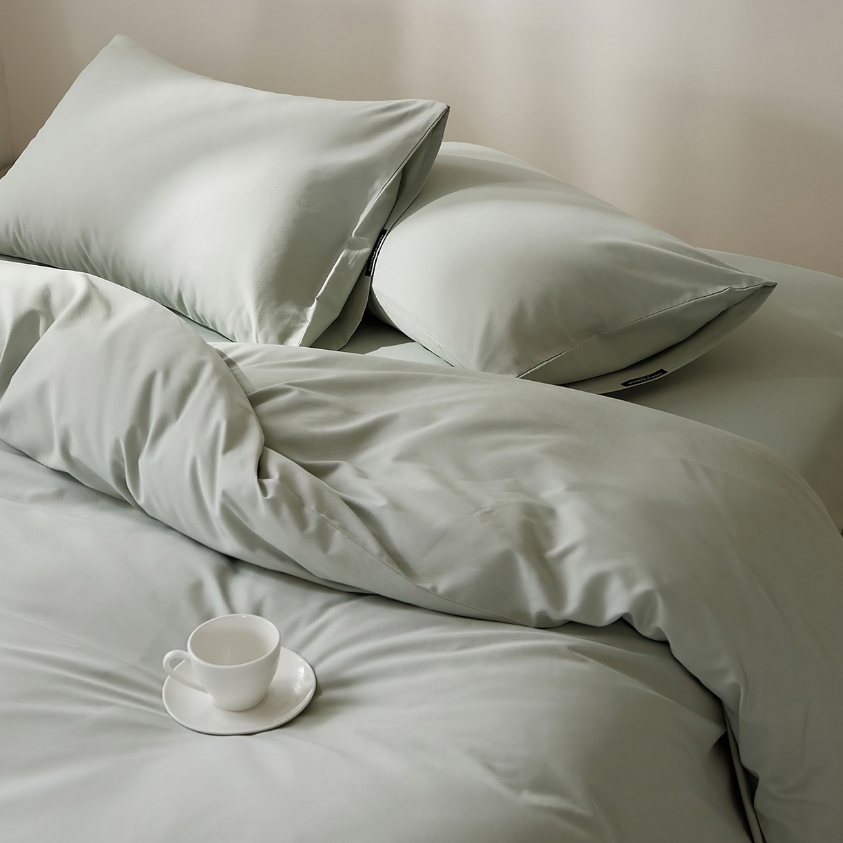 91家纺网 家纺一手货源 找家纺 EH家居 2025新款100S长绒棉小宽边磨毛四件套--云栖系列 晴空蓝